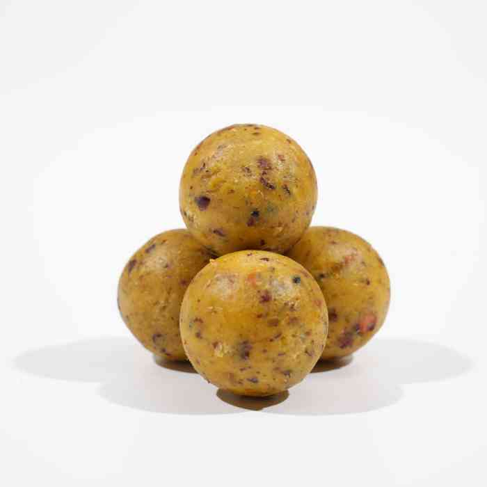 Бойлы варёные ананас/банан PRO BIRD FOOD д15 мм